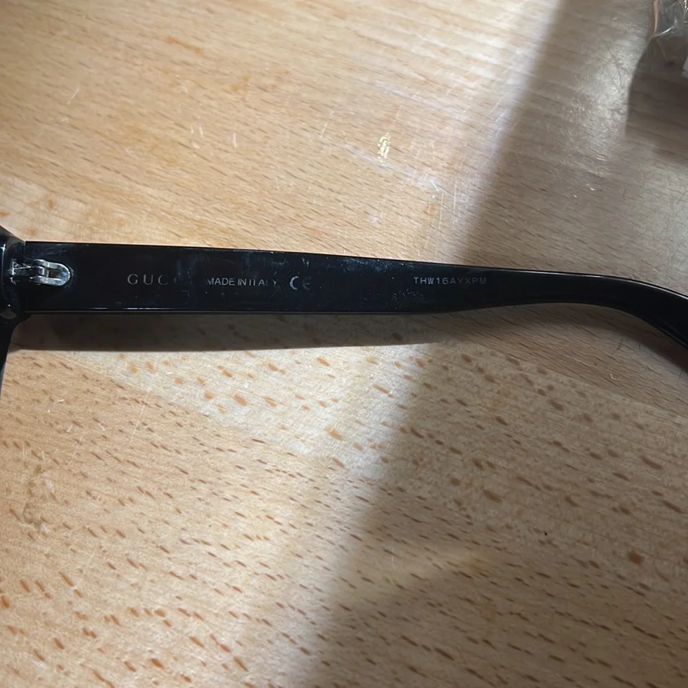 Gucci sunglasses - Picture 6 of 7